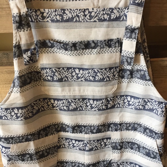 💕 Host Pic 💕 Leslie’s Comfy Overall Shorts - Picture 5 of 7